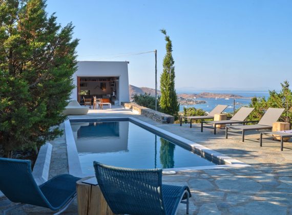 Villa Mystique