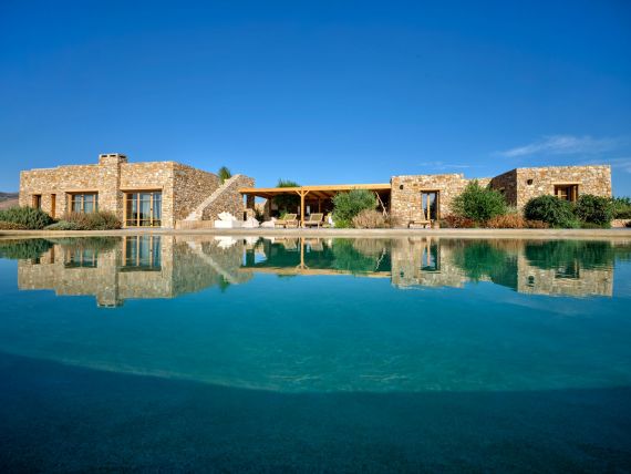 The Luxury Farmhouse