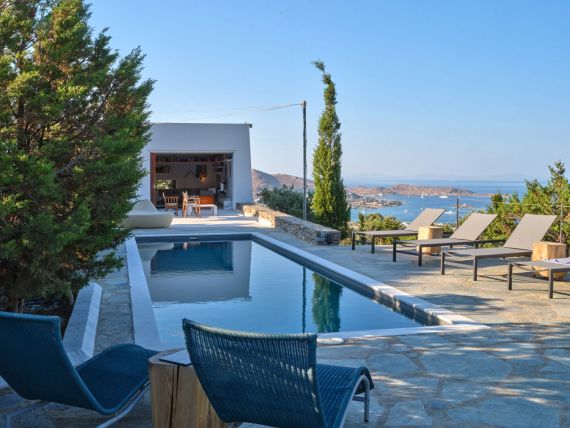 Villa Mystique