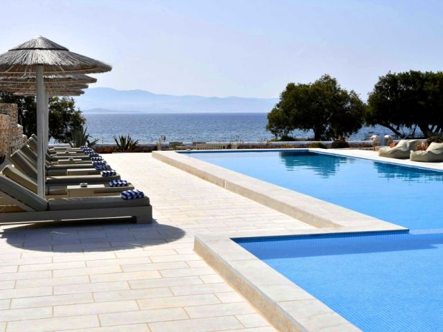 Sea Front Villa 4