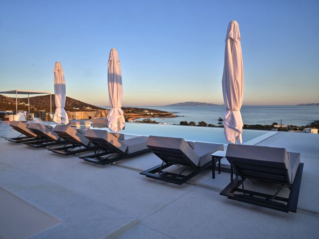Villa Costa Farangas