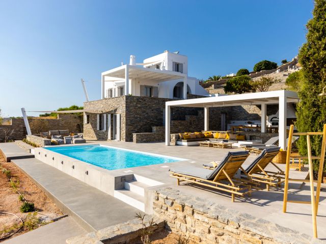 Villa Destiny