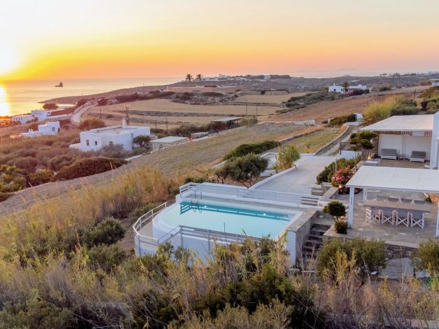 Villa Anthos