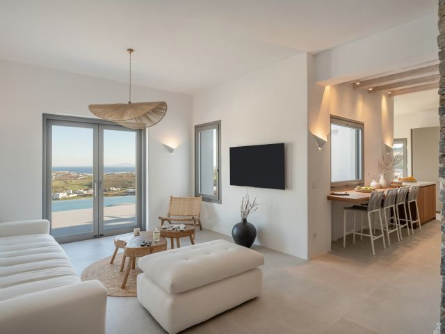 Living room in House 2