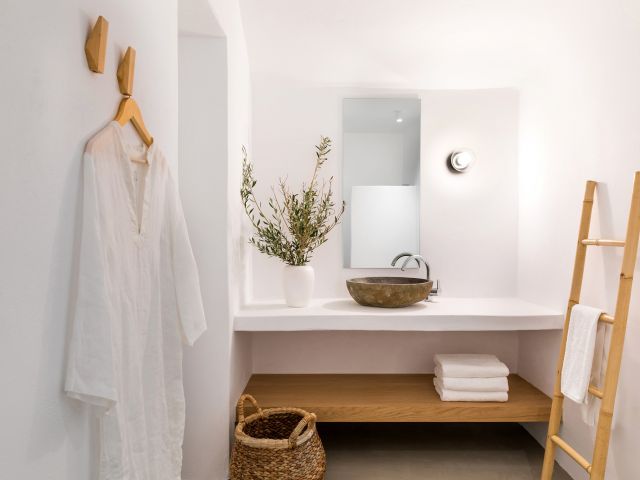 Indicative indoor photo for a 4 br villa