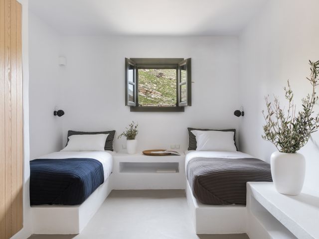 Indicative indoor photo for a 4 br villa